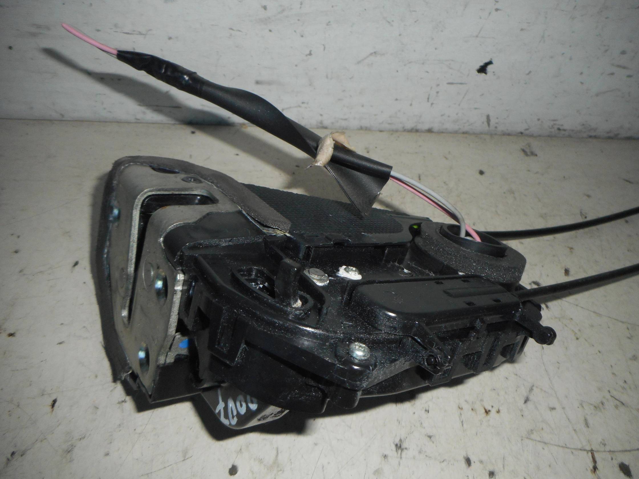 Serratura porta post. sx.